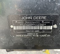 2017 John Deere 1025R Thumbnail 6