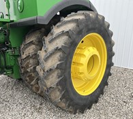 2015 John Deere 9420R Thumbnail 20