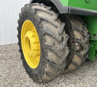 2015 John Deere 9420R Thumbnail 23