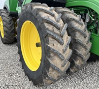 2015 John Deere 9420R Thumbnail 24