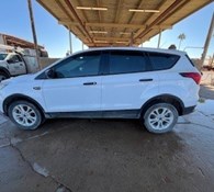 2019 Ford ESCAPE Thumbnail 1
