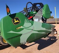 2022 John Deere 735D Thumbnail 18