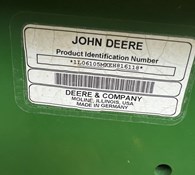 2014 John Deere 6105M Thumbnail 12