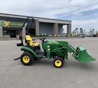 2019 John Deere 1025R Thumbnail 3