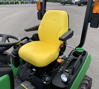 2019 John Deere 1025R Thumbnail 5