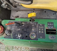 1989 John Deere F935 Thumbnail 3