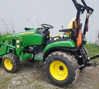 2023 John Deere 2025R Thumbnail 2