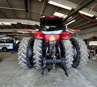 2010 Case IH MAGNUM 305 Thumbnail 6