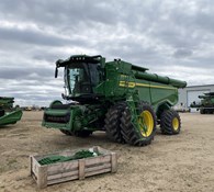 2023 John Deere X9 1100 Thumbnail 1