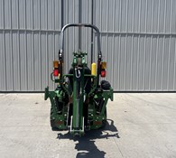 2021 John Deere 1025R Thumbnail 10