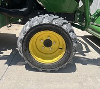 2021 John Deere 1025R Thumbnail 21