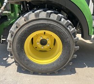 2021 John Deere 1025R Thumbnail 23