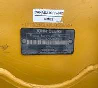 2019 John Deere 325G Thumbnail 4
