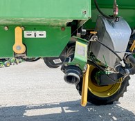 2009 John Deere 4830 Thumbnail 11