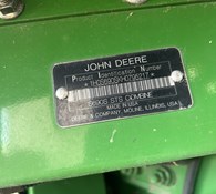 2017 John Deere S690 Thumbnail 5