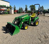 2014 John Deere 1023E Thumbnail 1