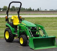 2022 John Deere 2025R Thumbnail 4