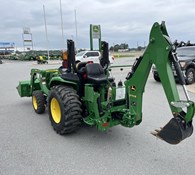 2018 John Deere 3032E Thumbnail 8