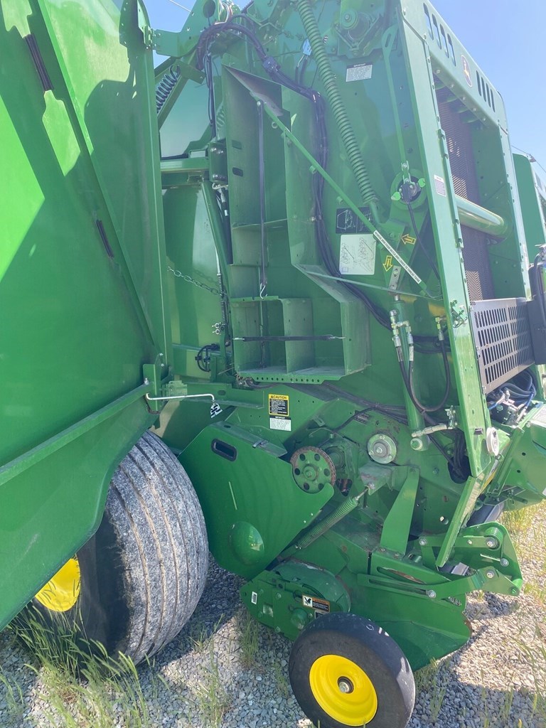 460m 2022 John Deere 460M Baler-Round For Sale in Jerseyville Illinois