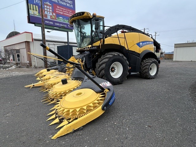 2024 New Holland FR920 ST5 Forage Harvester For Sale 2024 New Holland FR920 ST5 Forage Harvester For Sale