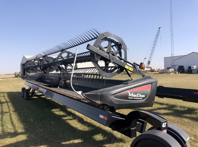 2014 MacDon FD75 Header-Draper/Flex For Sale 2014 MacDon FD75 Header-Draper/Flex For Sale