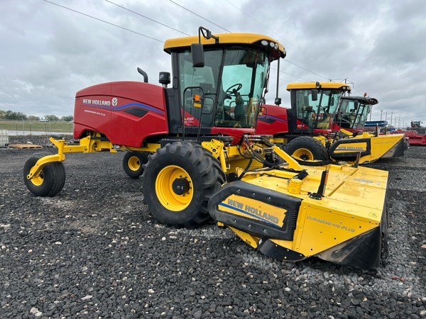2023 New Holland SR260 PLUS Windrower-Self Propelled For Sale 2023 New Holland SR260 PLUS Windrower-Self Propelled For Sale