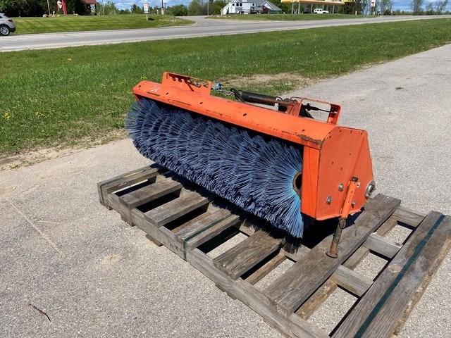 2011 Kubota B2779 Sweeper For Sale 2011 Kubota B2779 Sweeper For Sale