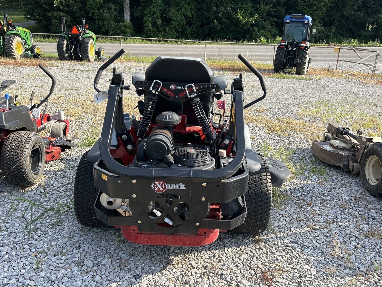 2023 Exmark LAZER Z X-SERIES LZX801CKA606C1 Zero Turn Mower For