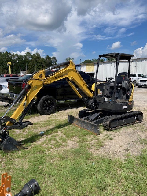 Excavator-Mini For Sale New Holland E26C , 24 HP