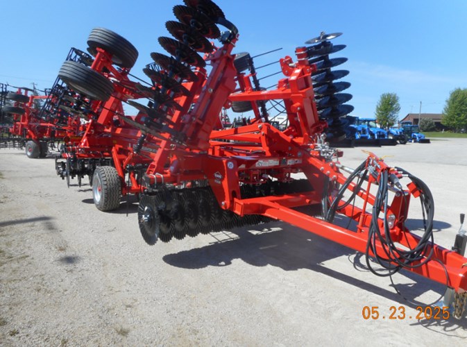 2024 Kuhn Krause 8010-20 Vertical Tillage For Sale 2024 Kuhn Krause 8010-20 Vertical Tillage For Sale