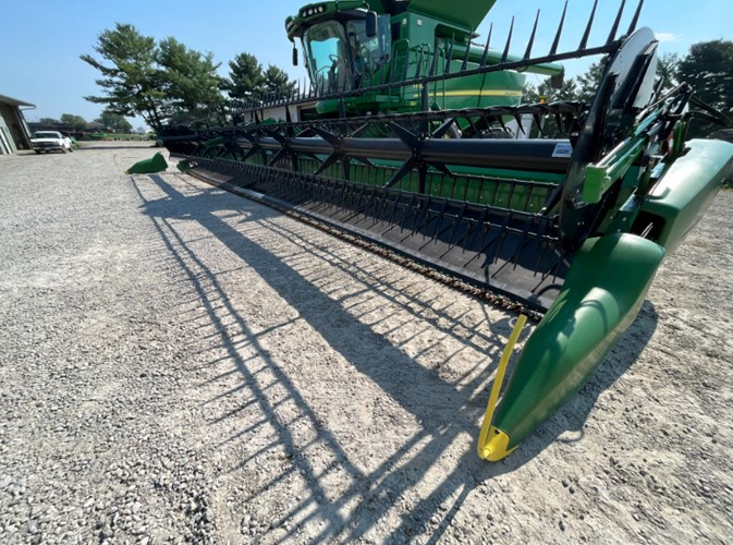 2018 John Deere 645FD Cosechadora con Draper flexible A La Venta 2018 John Deere 645FD Cosechadora con Draper flexible A La Venta