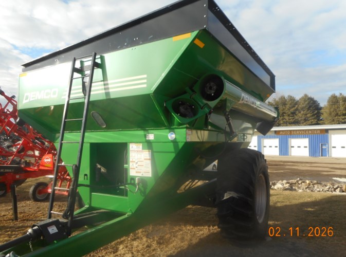Demco 650 Grain Cart For Sale Demco 650 Grain Cart For Sale