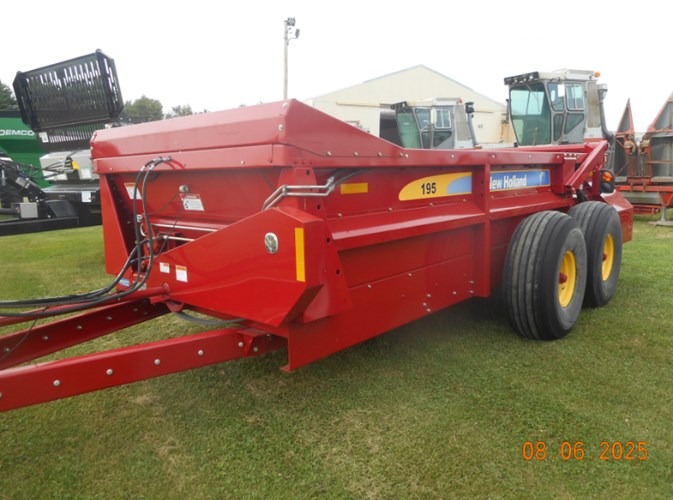 2026 New Holland 195 Manure Spreader-Dry For Sale 2026 New Holland 195 Manure Spreader-Dry For Sale