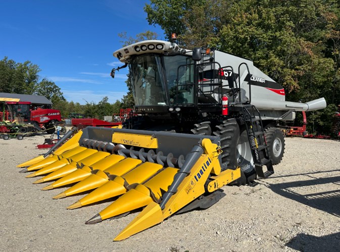 2014 Gleaner S67 Combine For Sale 2014 Gleaner S67 Combine For Sale