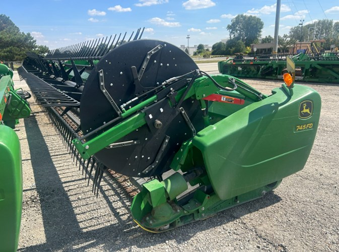 2020 John Deere 745FD Cosechadora con Draper flexible A La Venta 2020 John Deere 745FD Cosechadora con Draper flexible A La Venta