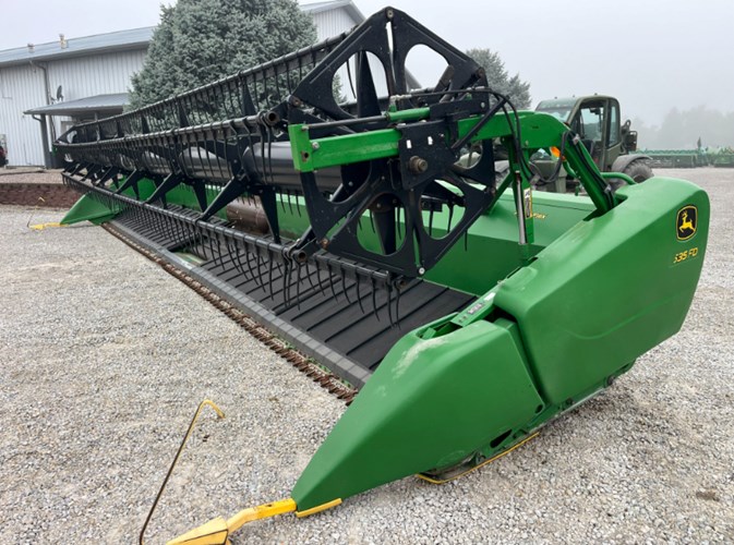 2014 John Deere 635FD Cosechadora con Draper flexible A La Venta 2014 John Deere 635FD Cosechadora con Draper flexible A La Venta