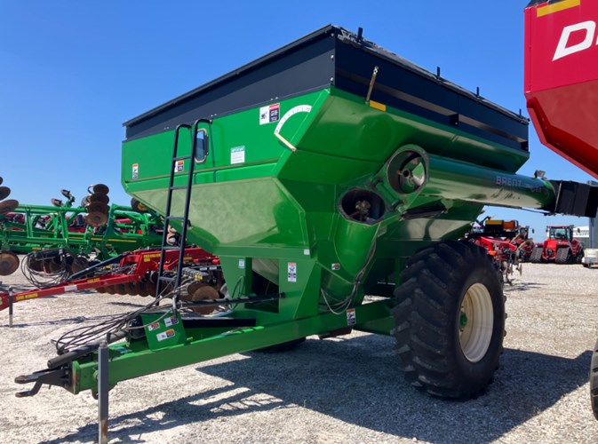 2008 Brent 678 Grain Cart For Sale 2008 Brent 678 Grain Cart For Sale