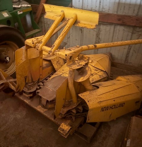 2003 New Holland 824 Forage Head-Row Crop For Sale 2003 New Holland 824 Forage Head-Row Crop For Sale