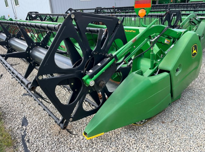 2014 John Deere 635F Cabezales plegables A La Venta 2014 John Deere 635F Cabezales plegables A La Venta