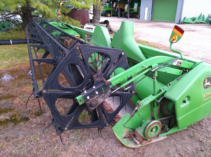 2005 John Deere 625F Cabezales plegables A La Venta 2005 John Deere 625F Cabezales plegables A La Venta