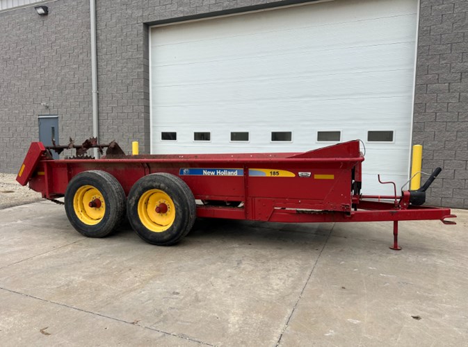 2017 New Holland 185 Manure Spreader-Dry For Sale 2017 New Holland 185 Manure Spreader-Dry For Sale