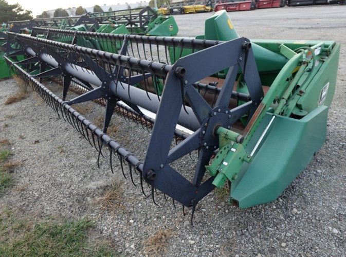 1997 John Deere 920 Cabezales plegables A La Venta 1997 John Deere 920 Cabezales plegables A La Venta