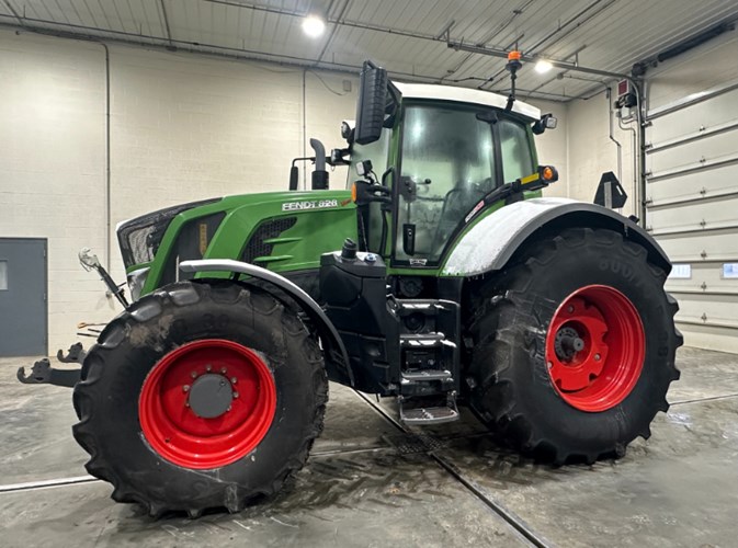 2022 Fendt 828S4 Tractor For Sale 2022 Fendt 828S4 Tractor For Sale