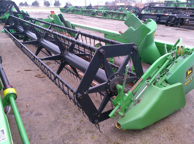 2001 John Deere 920F Cabezales plegables A La Venta 2001 John Deere 920F Cabezales plegables A La Venta