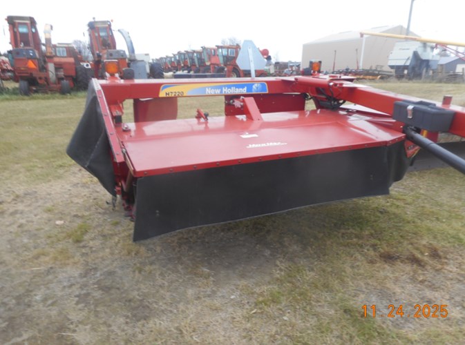 2013 New Holland H7220 Mower Conditioner For Sale 2013 New Holland H7220 Mower Conditioner For Sale