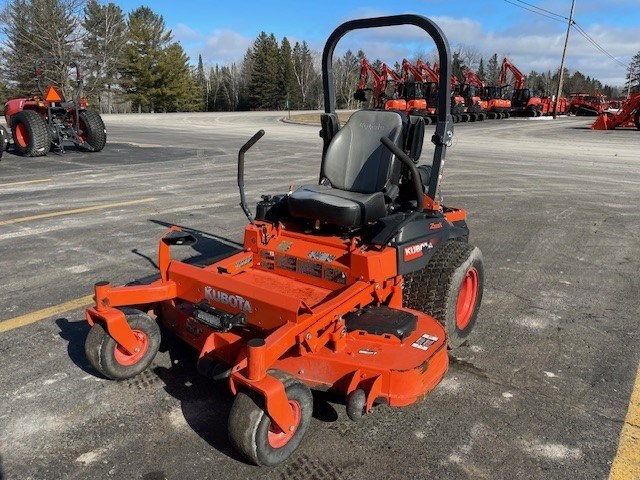 2017 Kubota Z726XKW-60 Zero Turn Mower 2017 Kubota Z726XKW-60 Zero Turn Mower