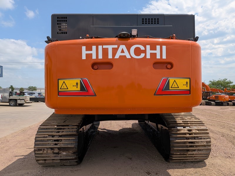 掘出 2026 Hitachi ZX490LC-7H 履带式挖掘机待售Sioux Falls South Dakota