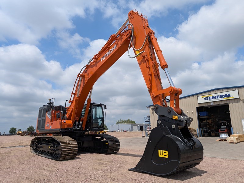 2026 Hitachi ZX490LC-7H 履带式挖掘机待售Sioux Falls South Dakota