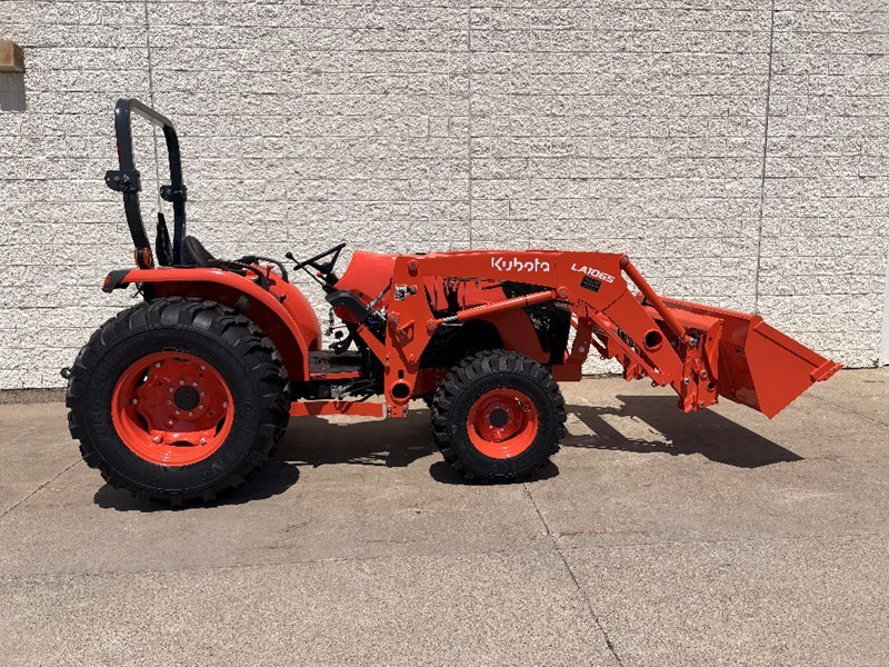 Tractor For Sale 2026 Kubota MX4900DT 