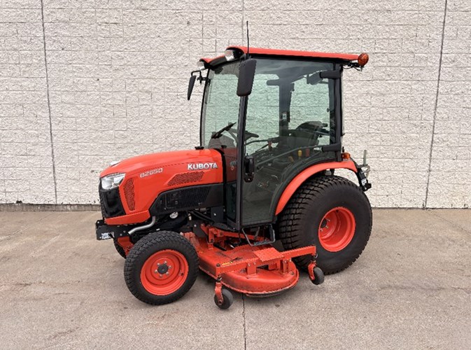 2014 Kubota B2650HSDC Tractor - Compact Utility For Sale 2014 Kubota B2650HSDC Tractor - Compact Utility For Sale